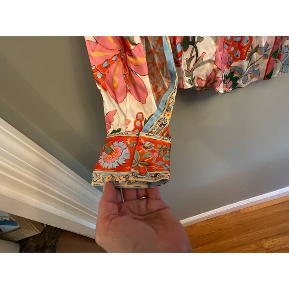 MISA LOS ANGELES ROYA SPLIT SLEEVE FLORAL FABRIC BUTTON FRONT TOP SZ XS $140MSRP - Picture 6 of 11